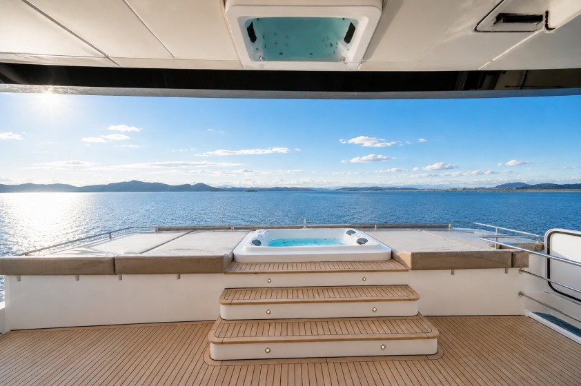Nauticks N62 - Boatscribe.com