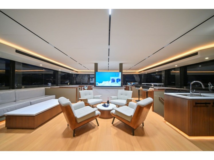 Nauticks N62 - Boatscribe.com
