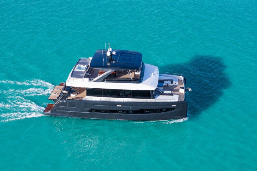 Nauticks N62 - Boatscribe.com
