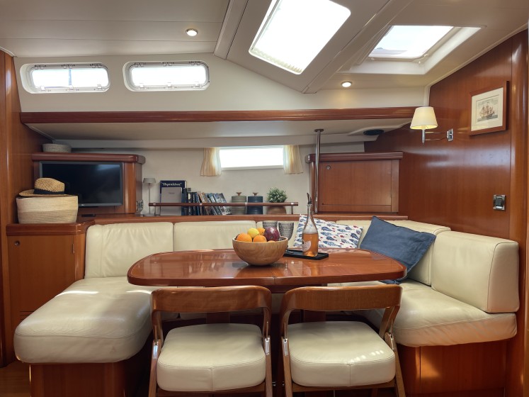 Beneteau 57 - Boatscribe.com
