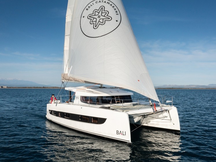 Bali Catsmart - Boatscribe.com