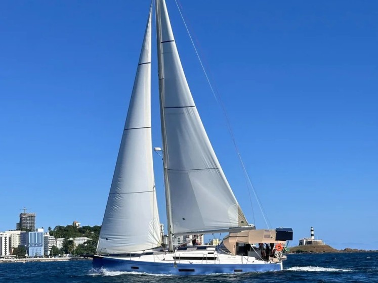 Delta 47 - Boatscribe.com
