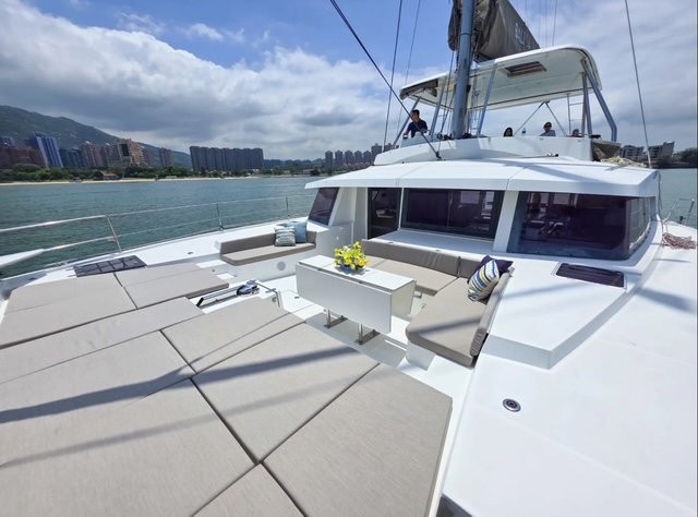 Bali 5.4 - Boatscribe.com