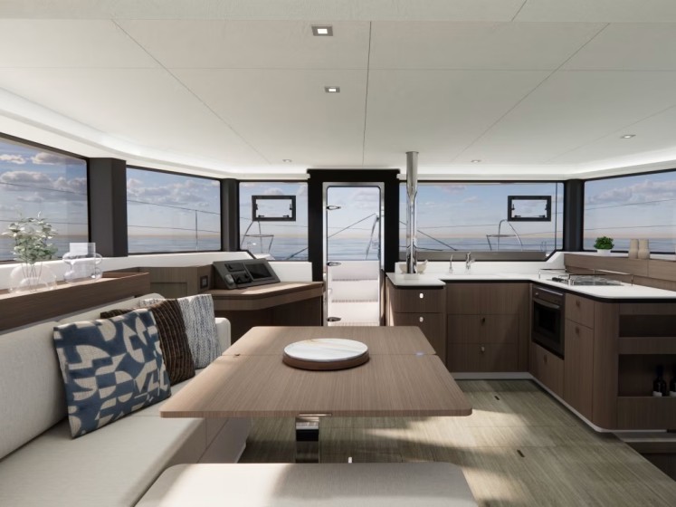 Leopard 43 - Boatscribe.com