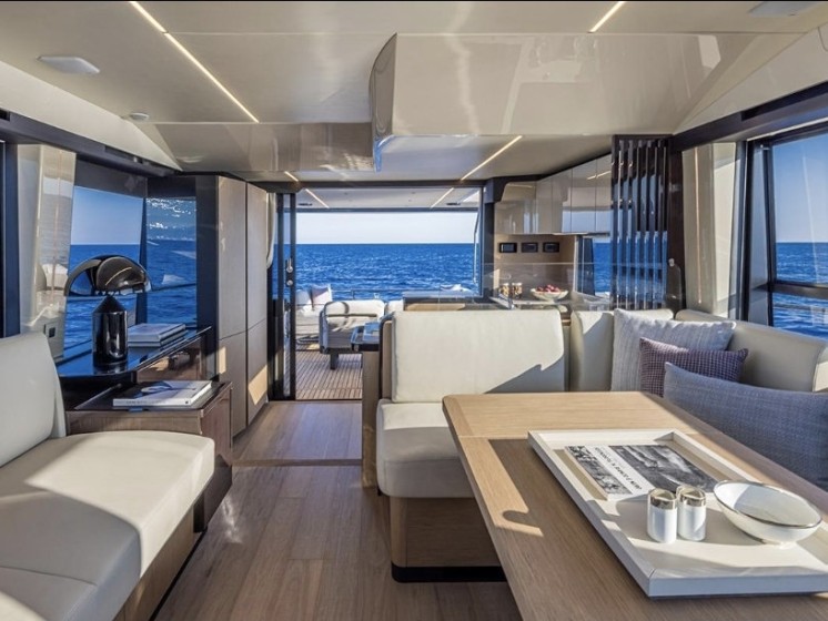 Absolute 58 - Boatscribe.com