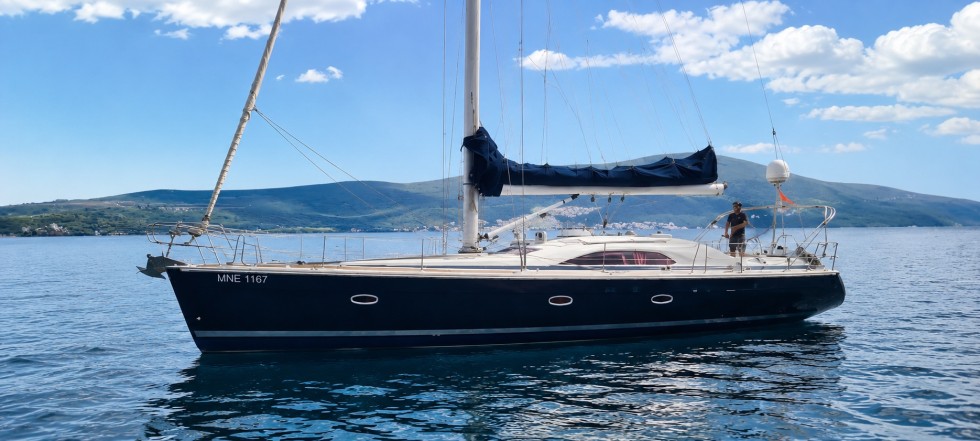 Bavaria Vision 50 - Boatscribe.com
