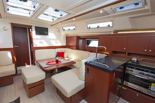 Hanse 455 - Boatscribe.com