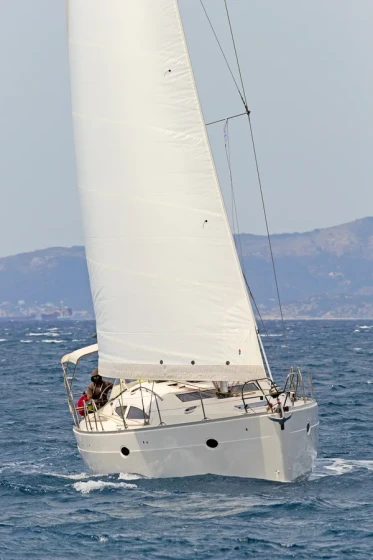 Sun Odyssey 349 - Boatscribe.com
