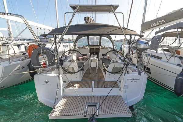 Sun Odyssey 349 - Boatscribe.com