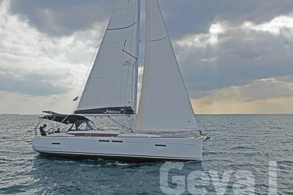 Sun Odyssey 419 - Boatscribe.com