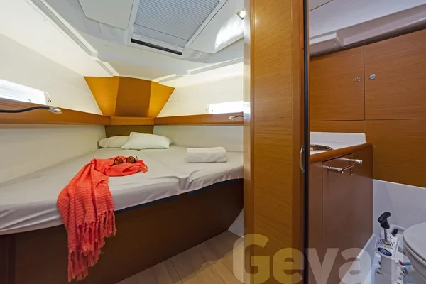 Sun Odyssey 419 - Boatscribe.com