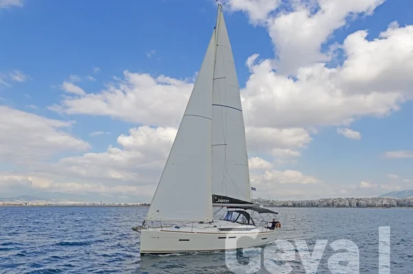 Sun Odyssey 419 - Boatscribe.com