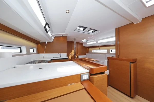 Sun Odyssey 440 - Boatscribe.com