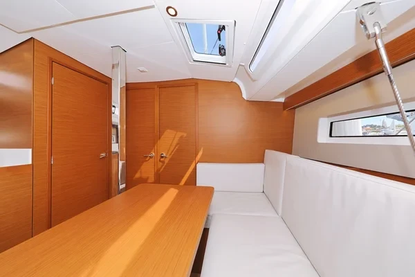 Sun Odyssey 440 - Boatscribe.com