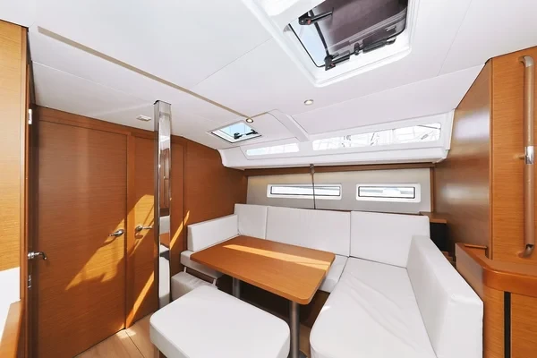 Sun Odyssey 440 - Boatscribe.com