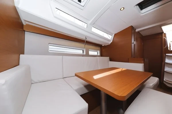 Sun Odyssey 440 - Boatscribe.com