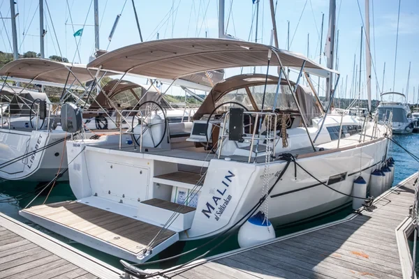 Dufour 460 GL - Boatscribe.com