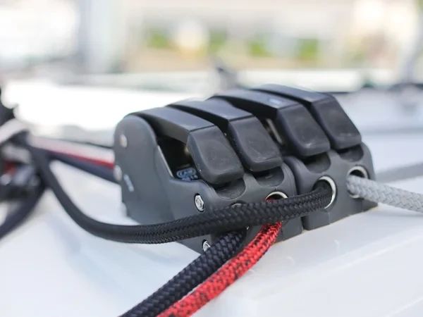 Lagoon 400 S2 - Boatscribe.com