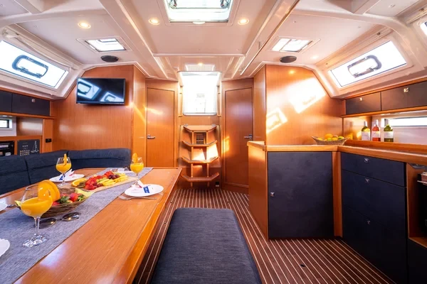 Bavaria 46 Cruiser - Boatscribe.com