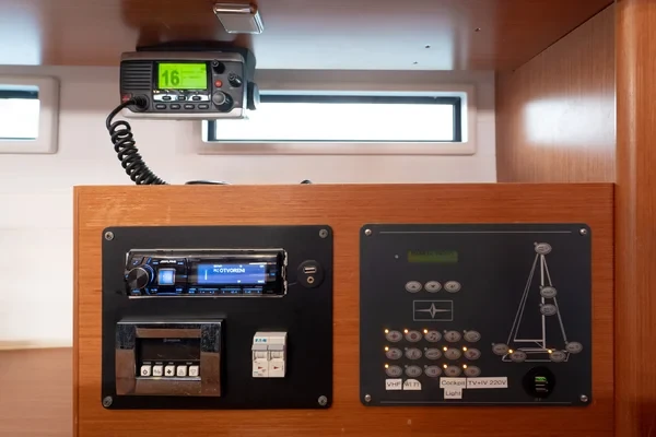 Bavaria 46 Cruiser - Boatscribe.com