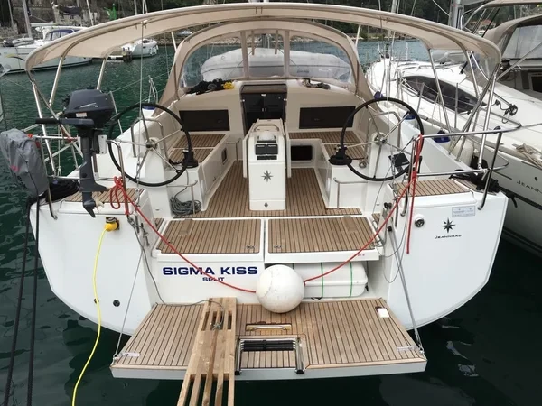 Sun Odyssey 440 - Boatscribe.com