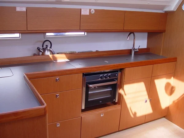 Bavaria 46 Cruiser - Boatscribe.com