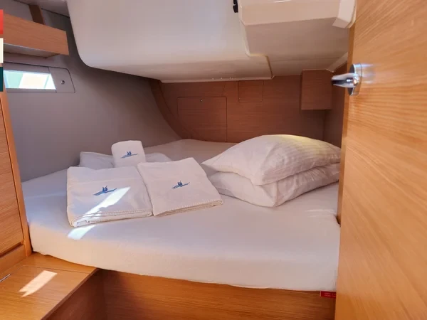 Dufour 412 GL - Boatscribe.com