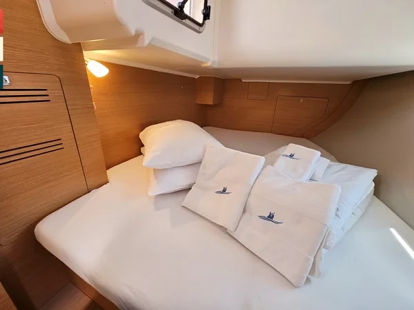 Dufour 412 GL - Boatscribe.com