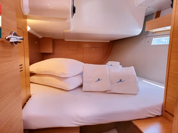 Dufour 412 GL - Boatscribe.com