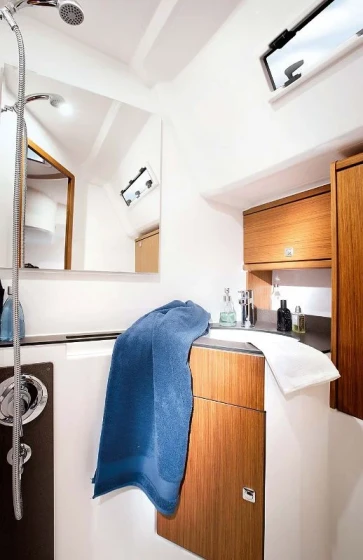 Bavaria 46 Cruiser - Boatscribe.com