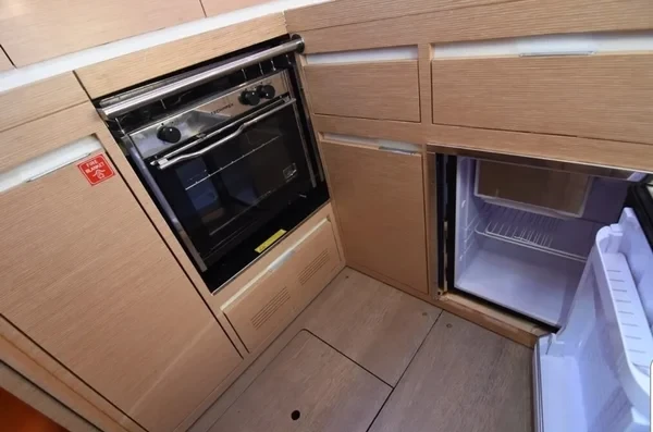 Elan 35 Impression - Boatscribe.com