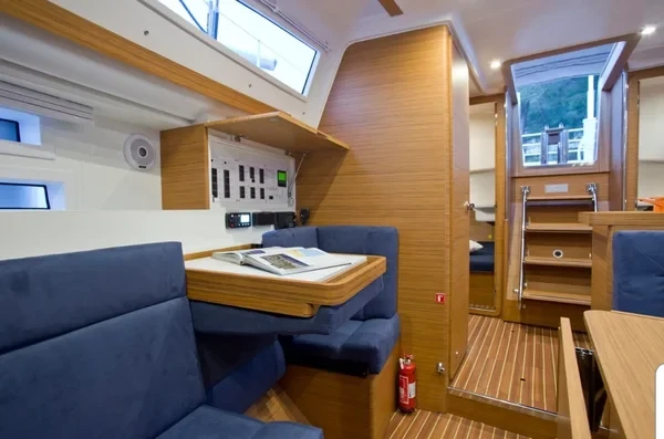 Elan 35 Impression - Boatscribe.com