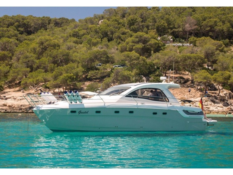 Bavaria 43 Sport - Boatscribe.com