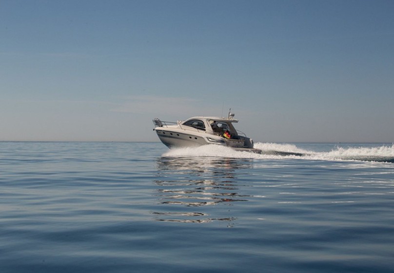 Bavaria 43 Sport - Boatscribe.com