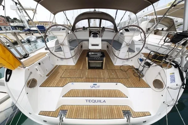 Bavaria 46 Cruiser - Boatscribe.com