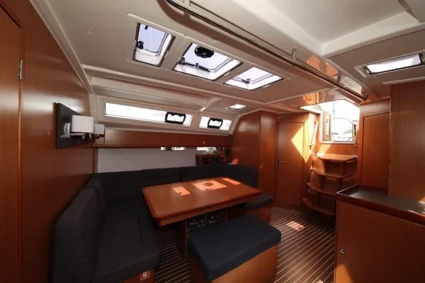 Bavaria 46 Cruiser - Boatscribe.com