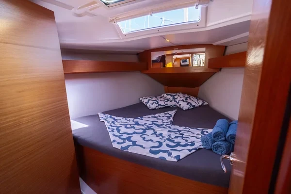 Dufour 360 GL - Boatscribe.com