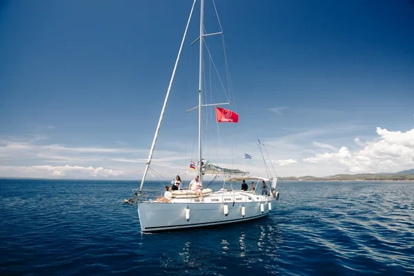 Cyclades 43.4 - Boatscribe.com