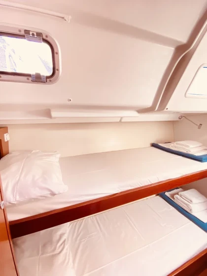 Oceanis 50 - Boatscribe.com