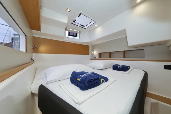 Dufour 48 - Boatscribe.com