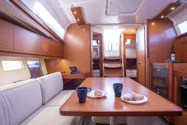 Dufour 382 GL - Boatscribe.com