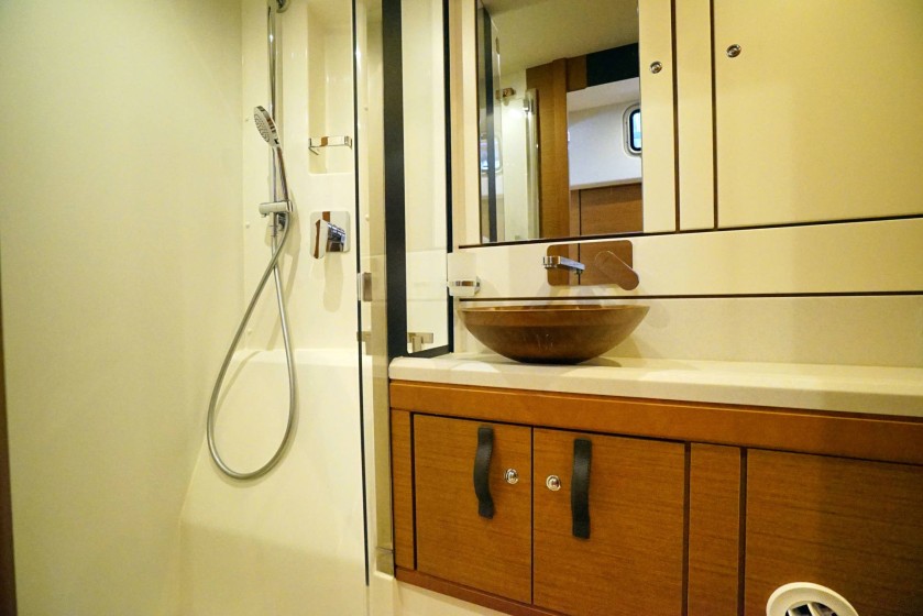 Jeanneau 64 - Boatscribe.com
