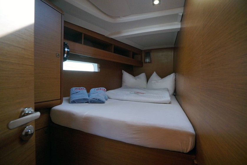 Sun Odyssey 479 - Boatscribe.com