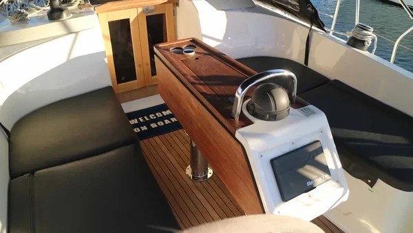 Bavaria 37 Cruiser - Boatscribe.com