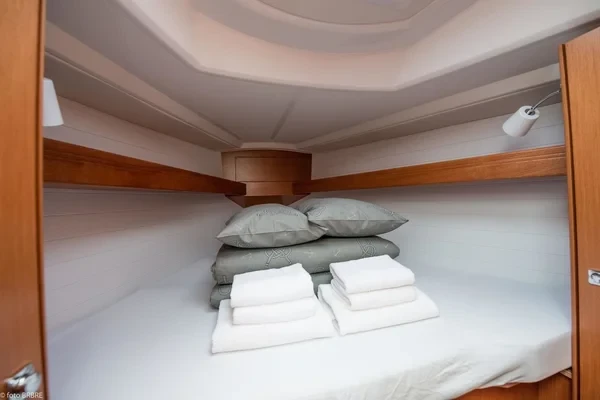 Bavaria 34 Cruiser - Boatscribe.com