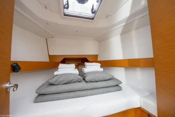 Sun Odyssey 349 - Boatscribe.com