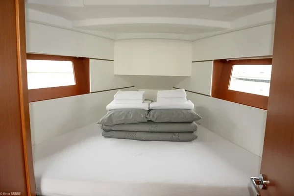 Sun Odyssey 349 - Boatscribe.com