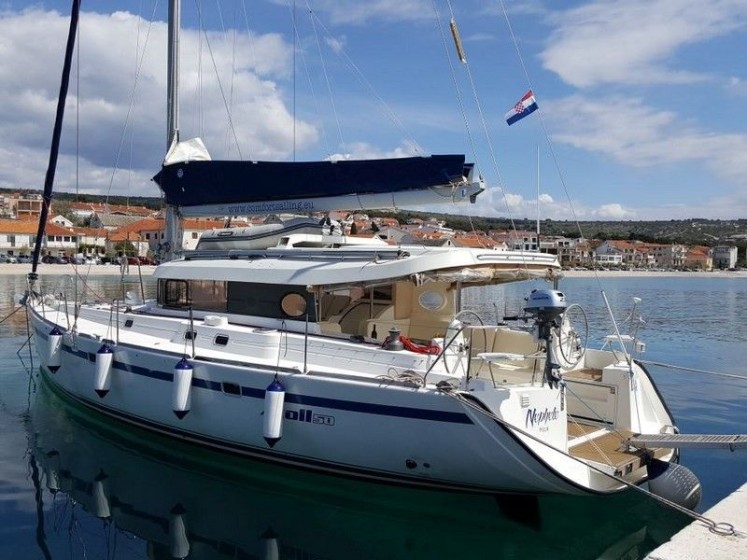 Atoll 6 - Boatscribe.com
