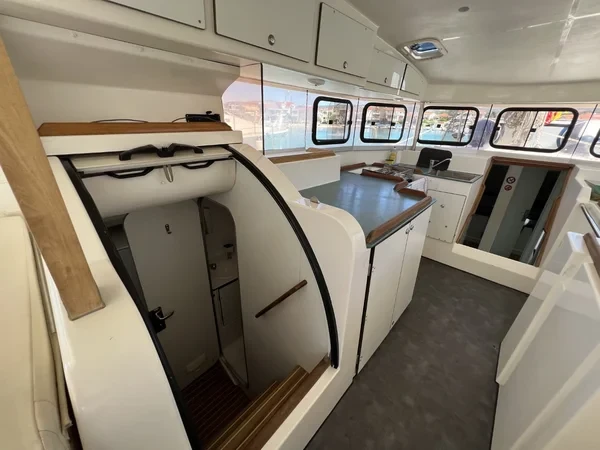 Atoll 6 - Boatscribe.com