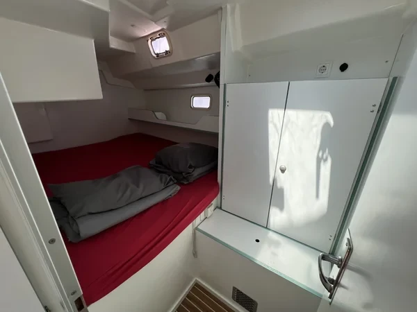 Atoll 6 - Boatscribe.com